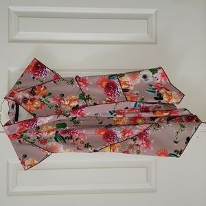 Zara floral top asymmetrical, unique